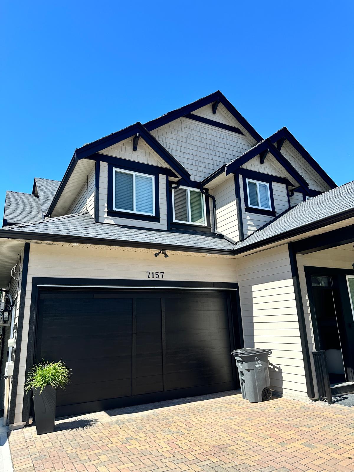 A house exterior painted by Fraserview Painting